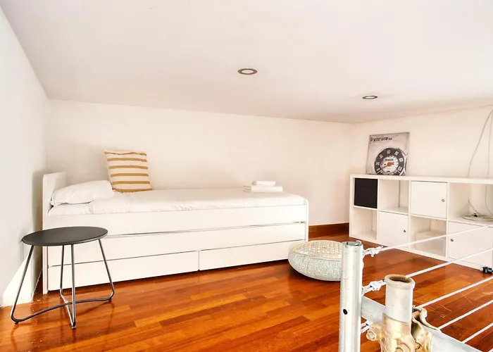 Apartament De Angeli - Bright Urban Loft Mediolan